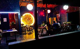 Pousada Estação Lunar